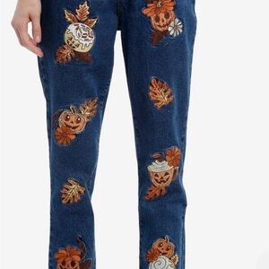 Hot topic Embroidered Blue Jeans with Autumn Motifs